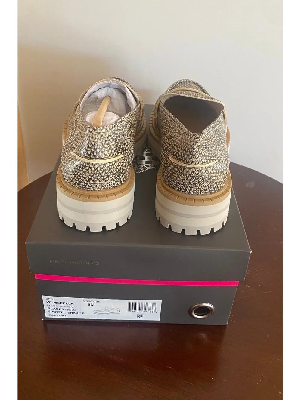 Vince Camuto McKella Spotted Snake Print Loafers Size 8M